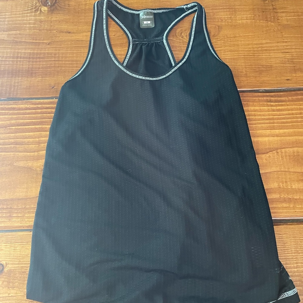 Xersion sports tank size small